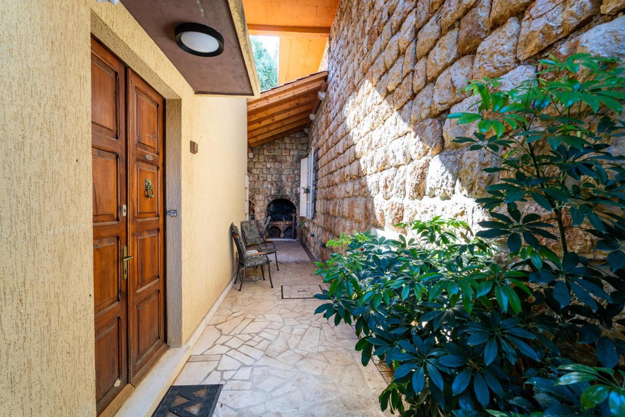 Kadena Apartman