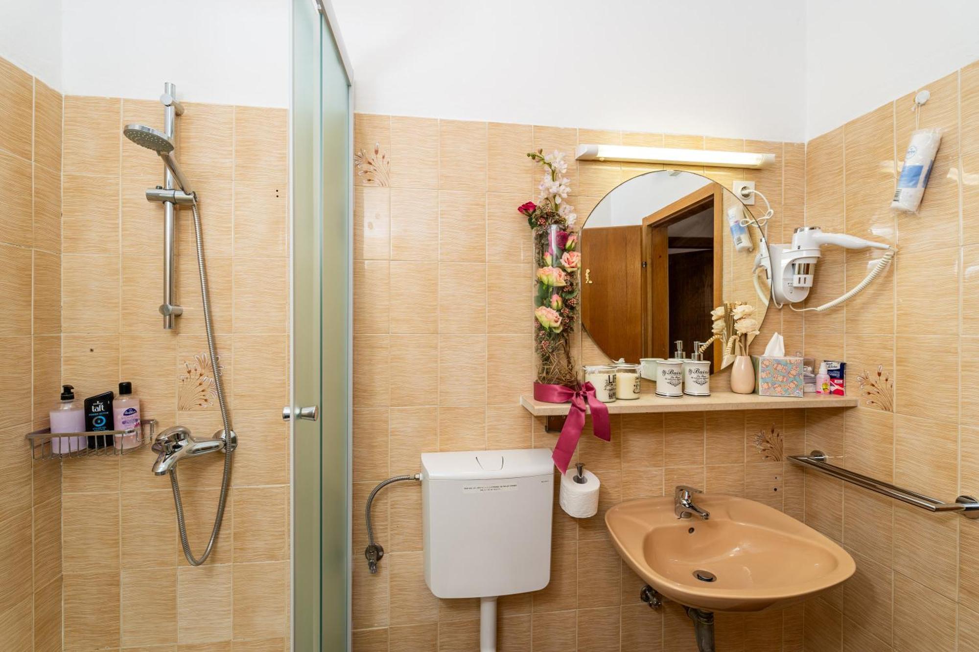 Kadena Apartma