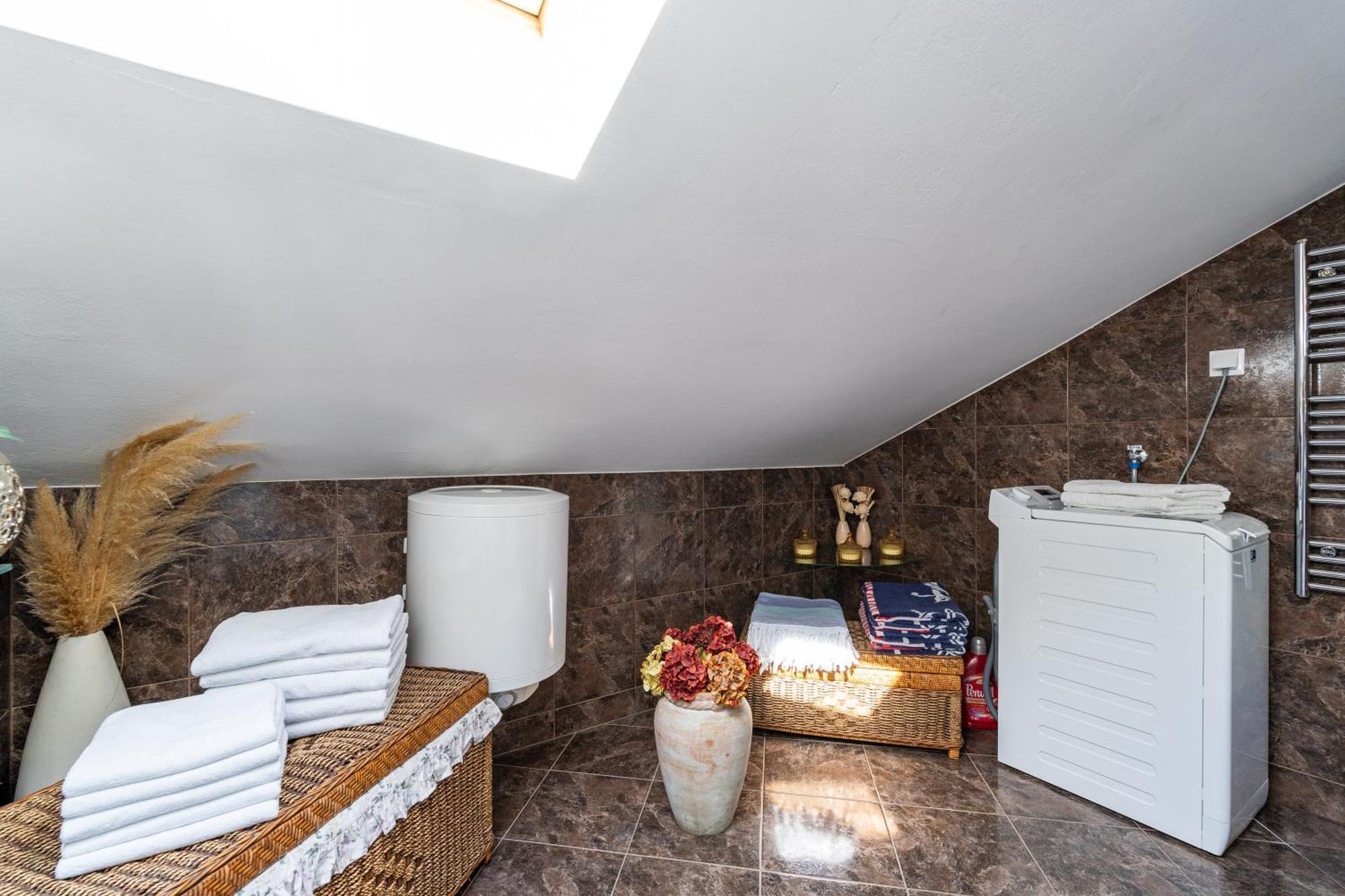Apartma Kadena *