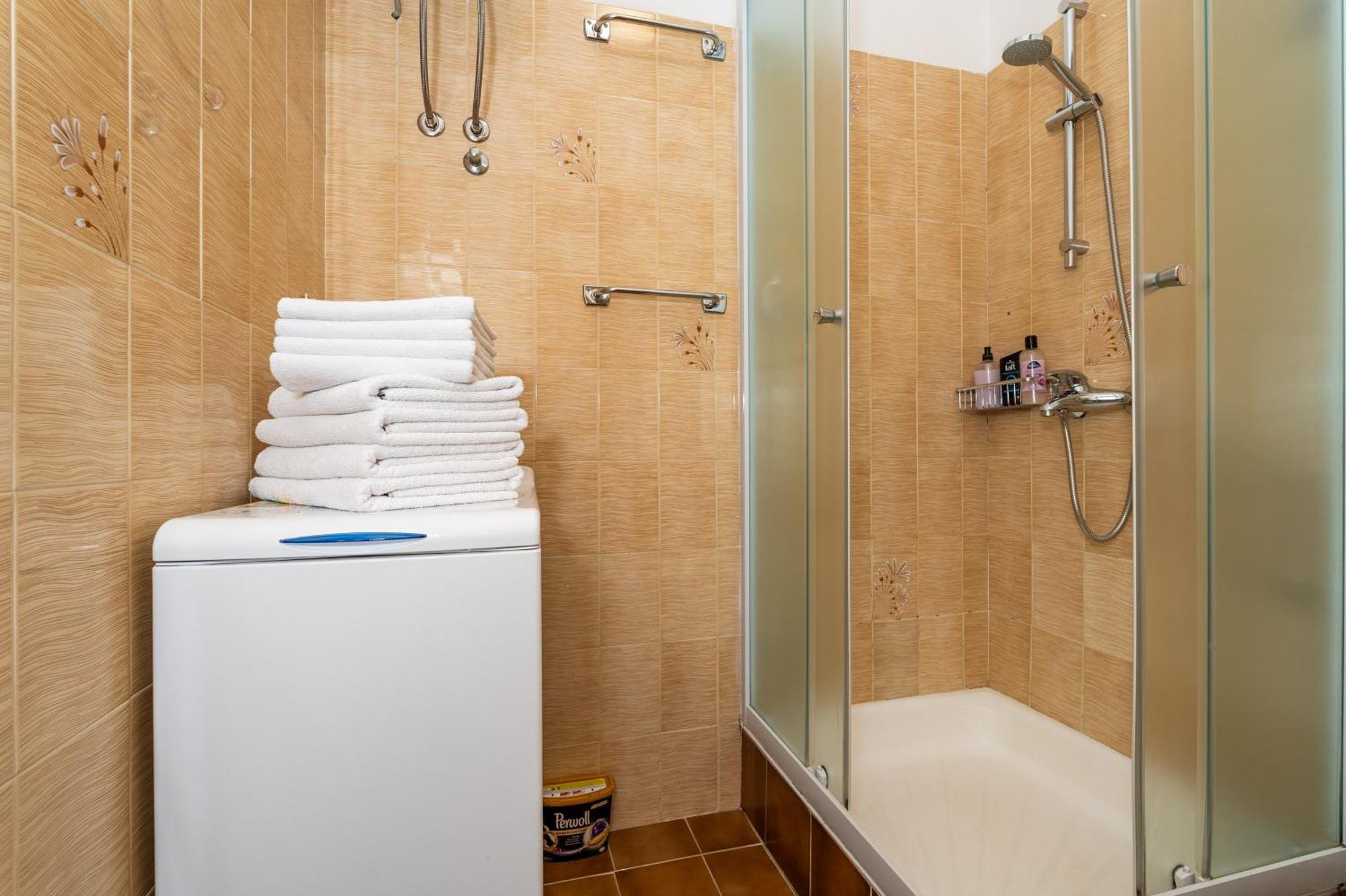 Kadena Apartmán *